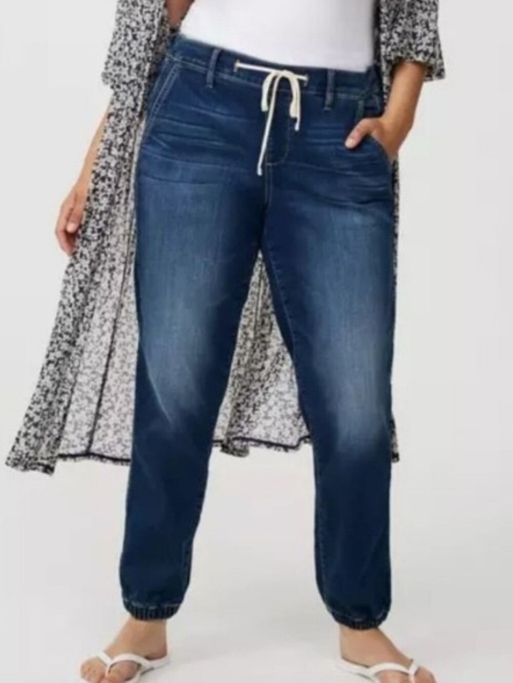 Torrid Size 2T Jogger Denim Weekend Jeans